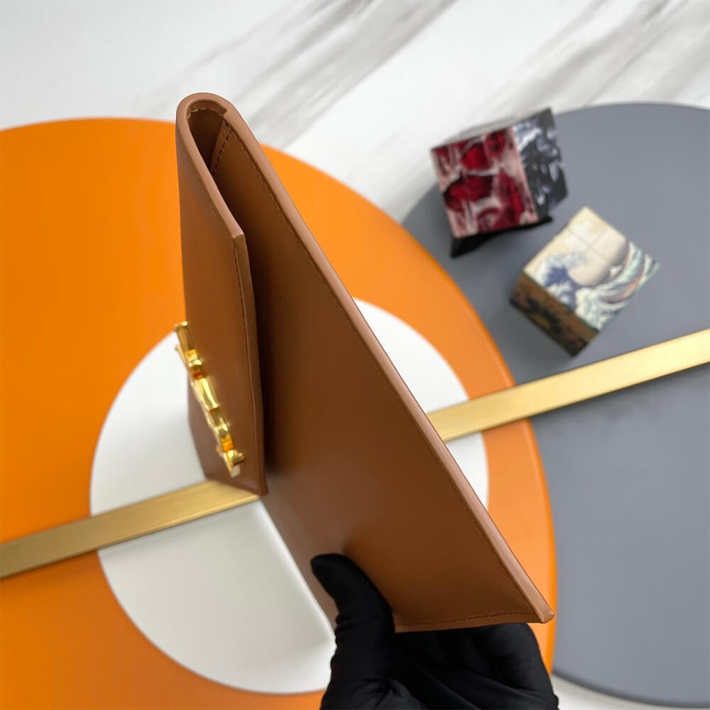 YSL UPTOWN POUCH IN GRAIN DE POUDRE EMBOSSED LEATHER