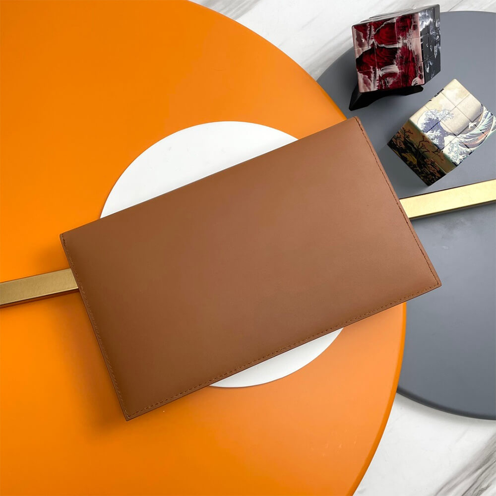 YSL UPTOWN POUCH IN GRAIN DE POUDRE EMBOSSED LEATHER