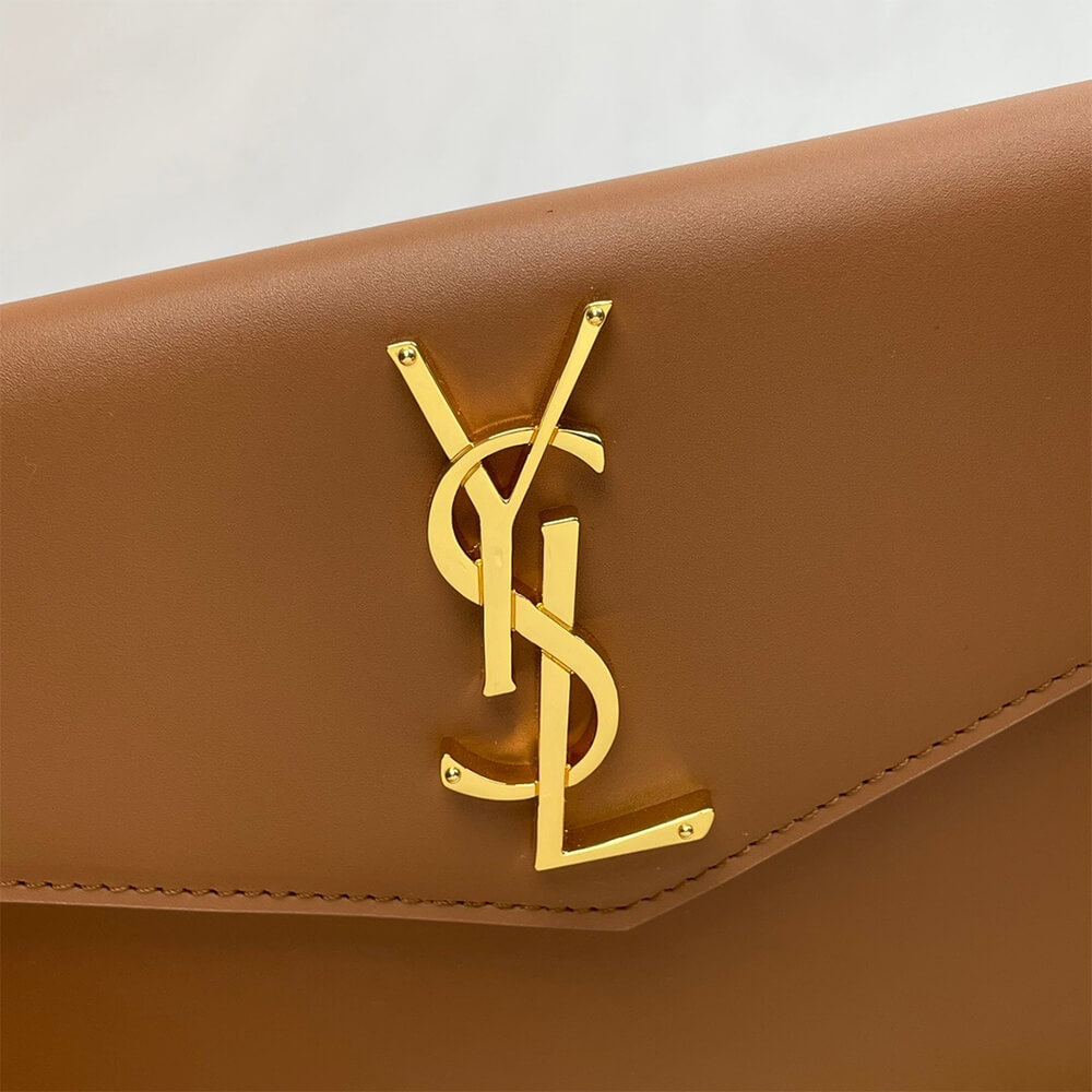 YSL UPTOWN POUCH IN GRAIN DE POUDRE EMBOSSED LEATHER