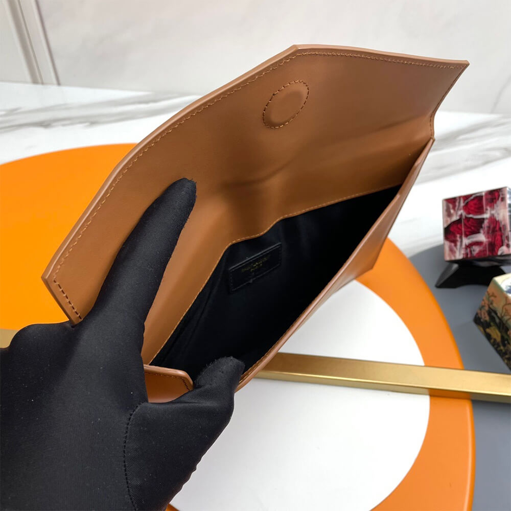 YSL UPTOWN POUCH IN GRAIN DE POUDRE EMBOSSED LEATHER