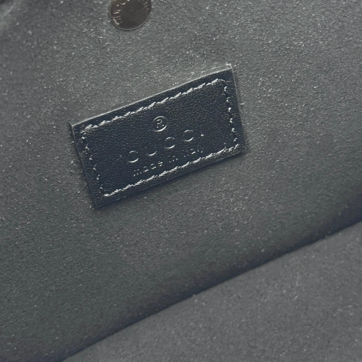 GG Emblem mini bucket bag