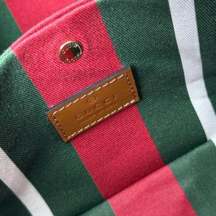 GG Emblem mini bucket bag